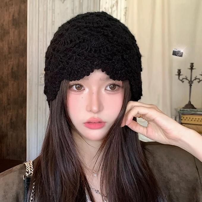 Spring/Autumn Hollow Knitted Warm Sweet Pullover Hat, Women's Ethnic Style, Sweet Fashion Floral Bun Hair Knitted Hat, Trendy