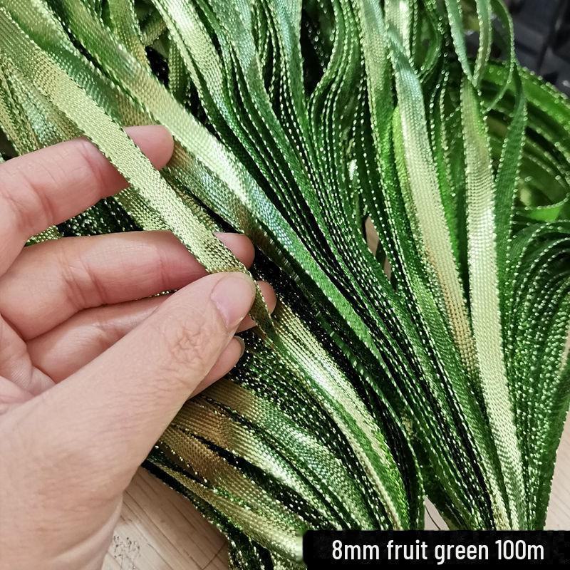 Zlaté a stříbrné stuhy: Špinavé copánky, Ploché copánky, Cibulové stuhy, Kapesníky, Oděvní doplňky, Lemování, Krajka