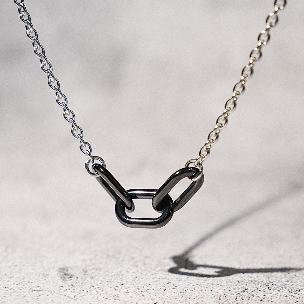 Jbans Classic Black Triple Ring Pendant Surgical Steel Chain Necklace (C2401-An789_Sv)