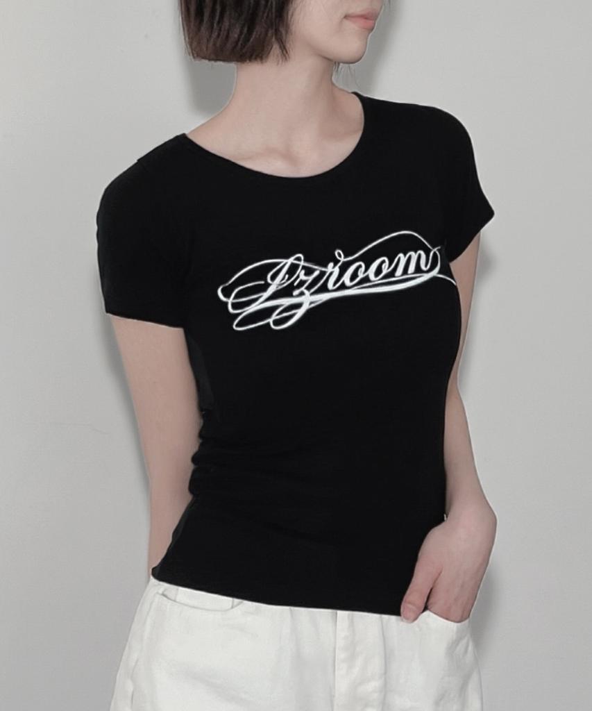 Ijeulum Classic Logo Slim Fit Short Sleeve T-Shirt (Black)