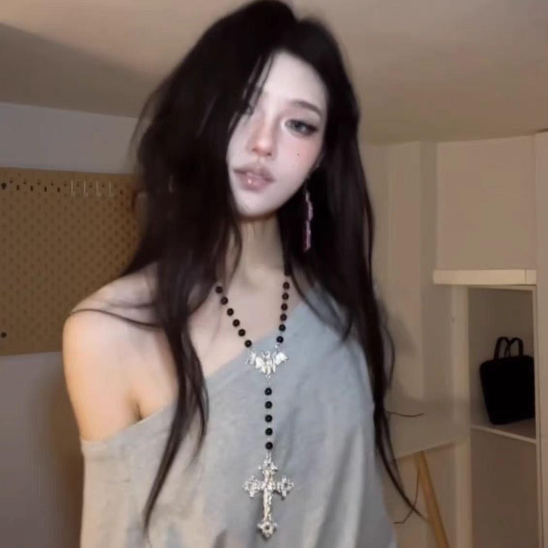 

Винтажное темное ожерелье с крестом и бусинами - Модная длинная цепочка для свитера в стиле нишевой субкультуры