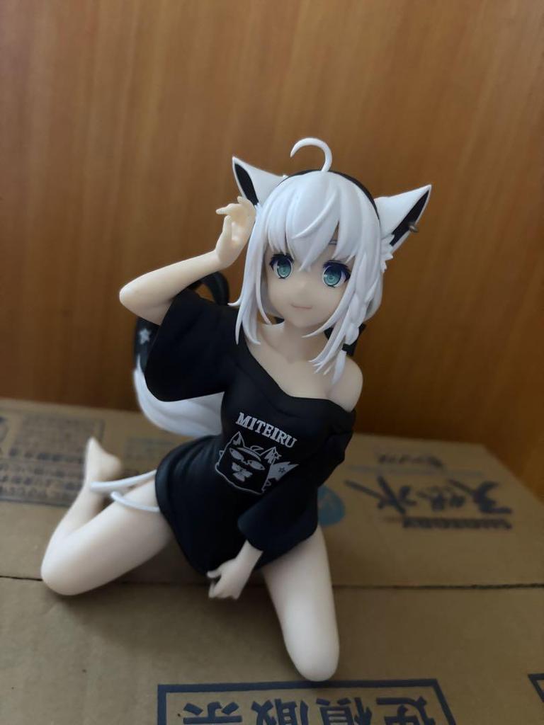 [USED] Relax time Shirakami Fubuki with box