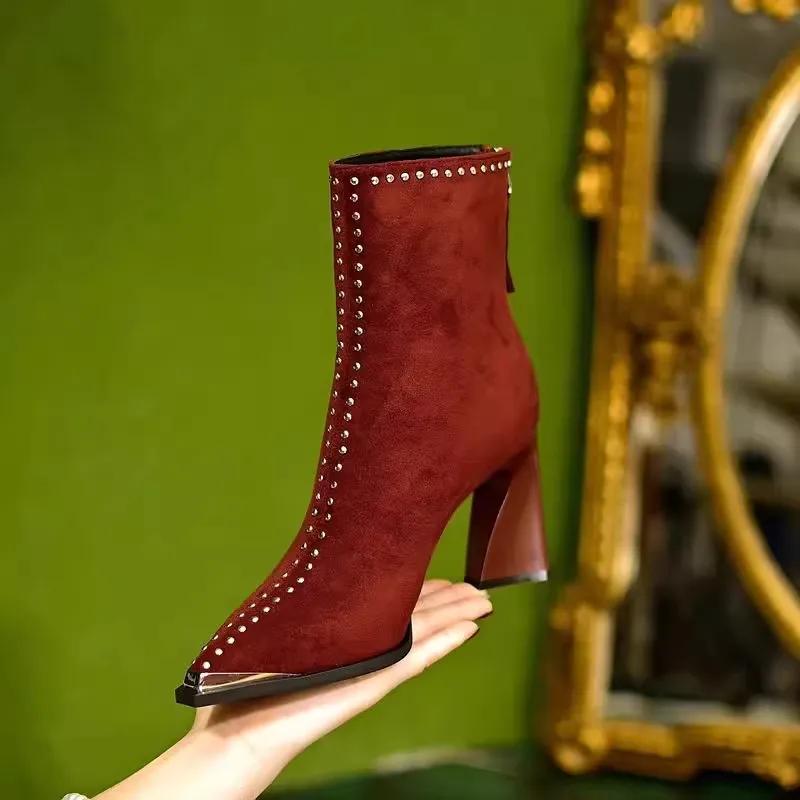 

Модные дизайнерские винтажные женские ботильоны, модные короткие ботильоны с острым носком, женские туфли на квадратном каблуке, туфли-лодочки для вечеринок 40 красный