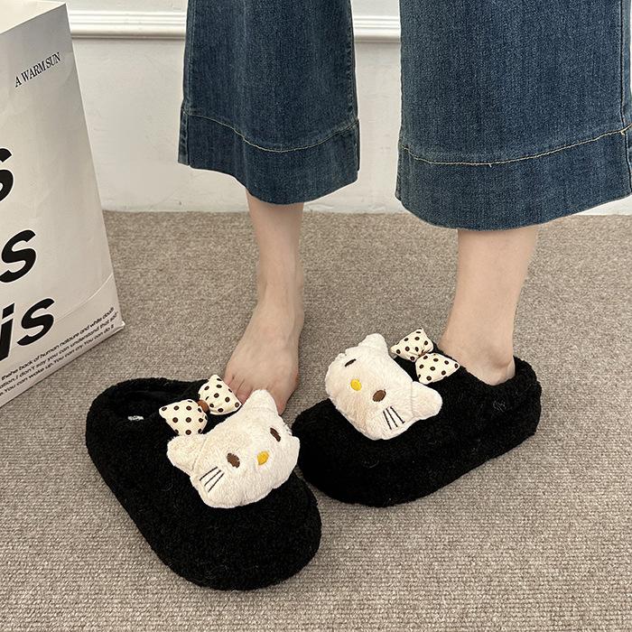 Thick-soled fluffy slippers women's shoes 2025 autumn and winter new cute outer wear warm fluffy bag head slippers tide