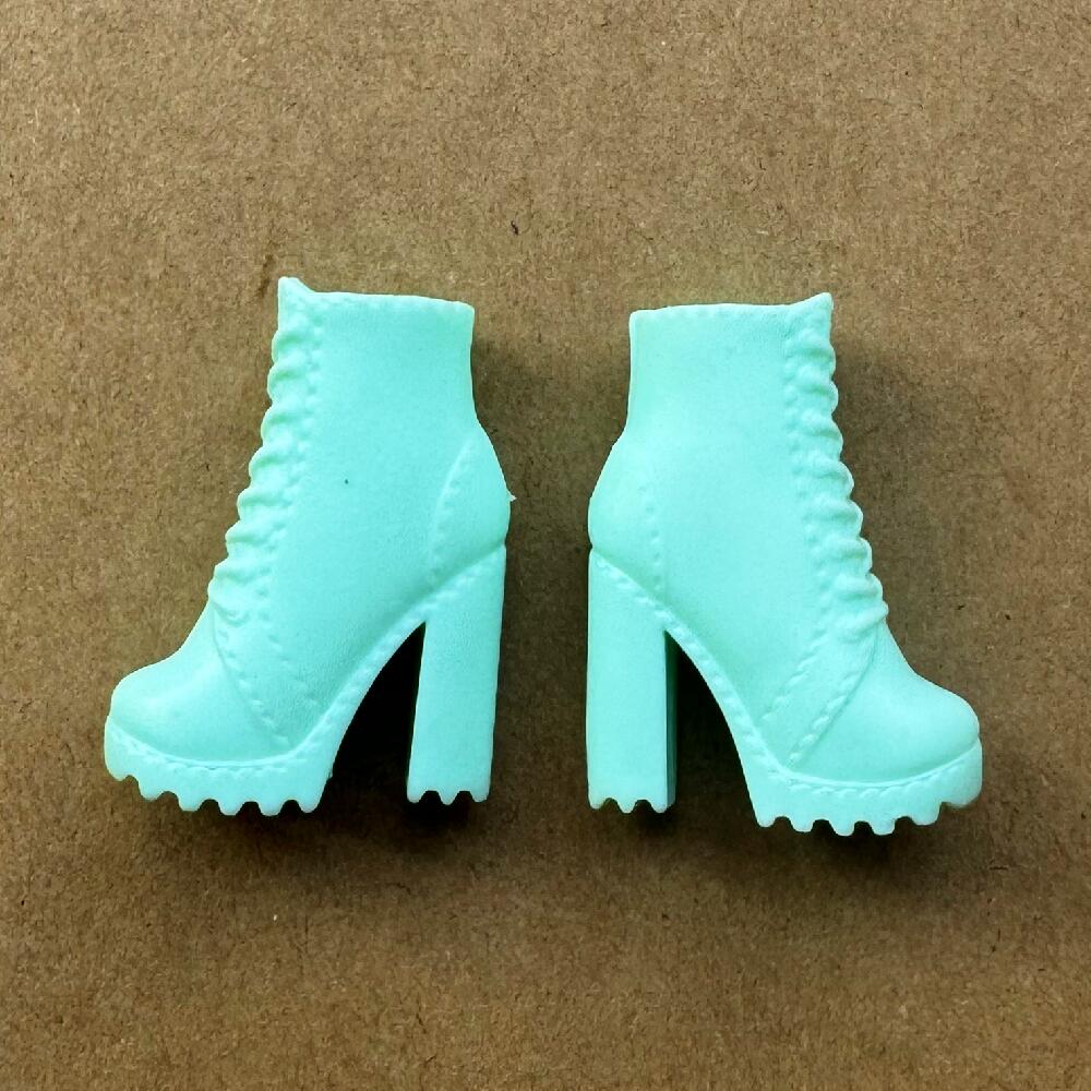 

1/6 Barbi Doll Shoes Vintage High Heels Fahion Long Boots little defectives