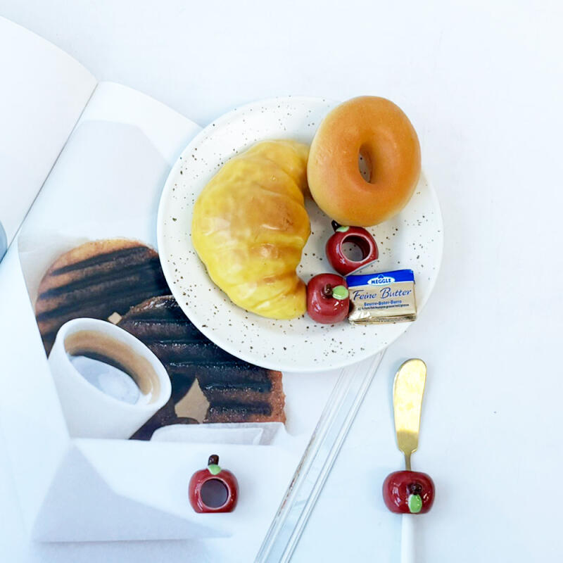 Apple Ceramic Chopstick Rest 4-piece Set