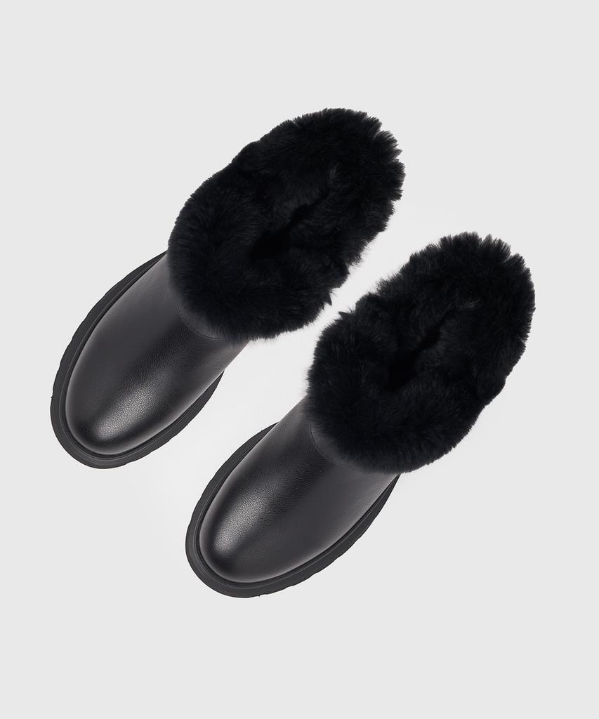 Kissa Real Shearling Leather Ankle Boots A507301