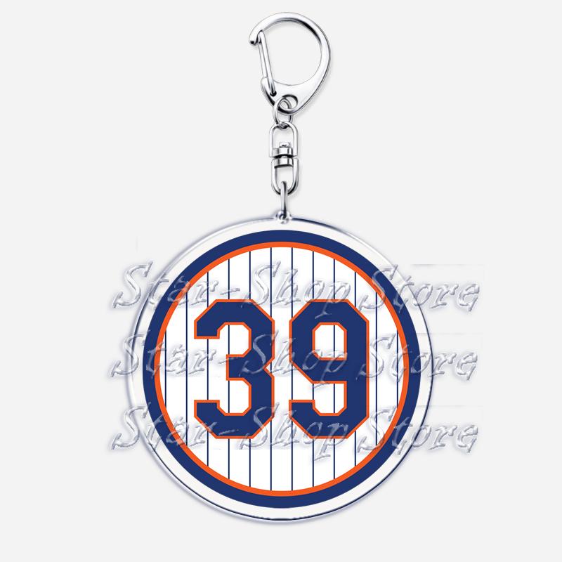 Popular Baseball Jersey Player Number Keychains for Accessories Bag New York Sports Keyrings Jewelry Friends Fans Gifts