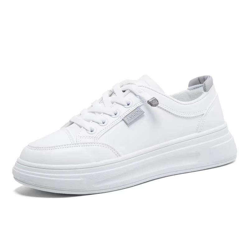 Simple and versatile flat white shoes children's new summer white shoes sports and leisure board shoes spring and autumn women's shoes