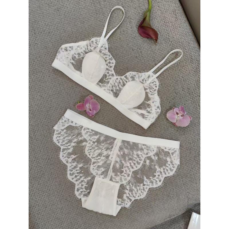 European and American French underwear women's thin cotton eyelashes lace steel-free bra triangle cup sexy underwear set