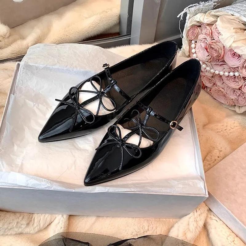 Fashion 2025 T-strap Pointed Toe Flats Shoes Women Bowtie Buckle Strap PU Leather Elegant Red Mary Janes Shoes Ladies Party Black Pumps