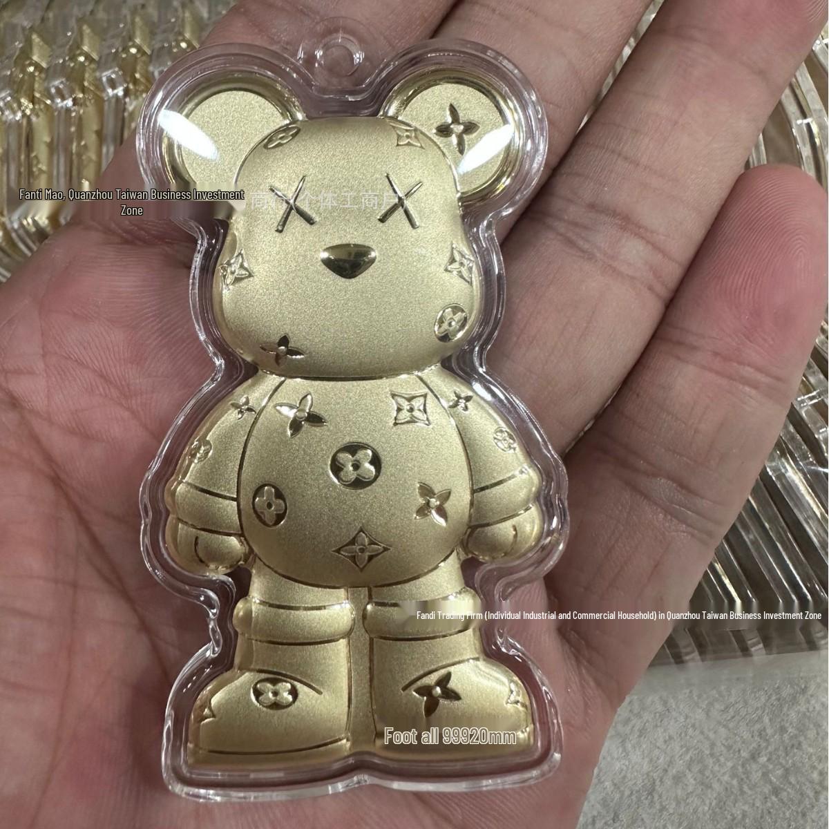 Gold Doraemon Pendant & Bear Charm Gift Set – Pure Gold Beckoning Cat Keychain Accessories With Gold
