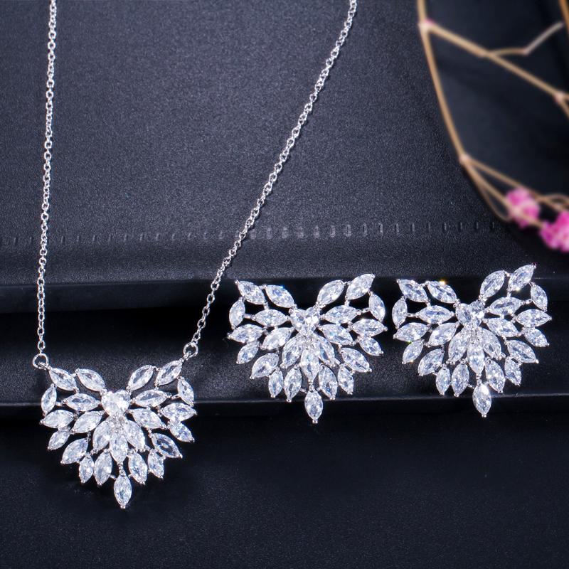 WWJ Romantyczny wielokolorowy zestaw kolczyków z cyrkoniami w kształcie serca