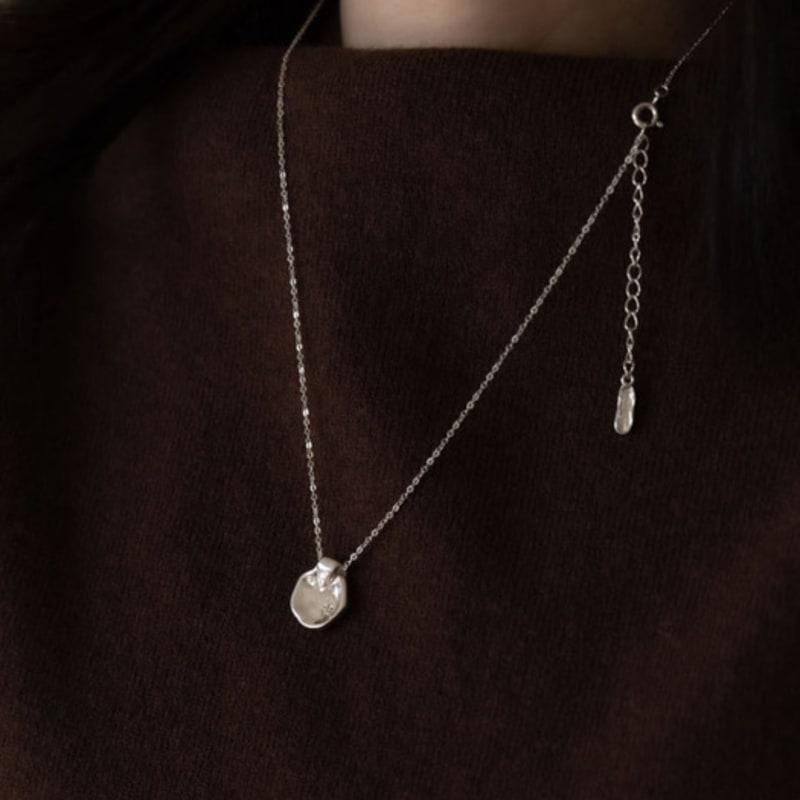 Youngglow Silver925 Flat Sparkle Pendant Necklace (2color)