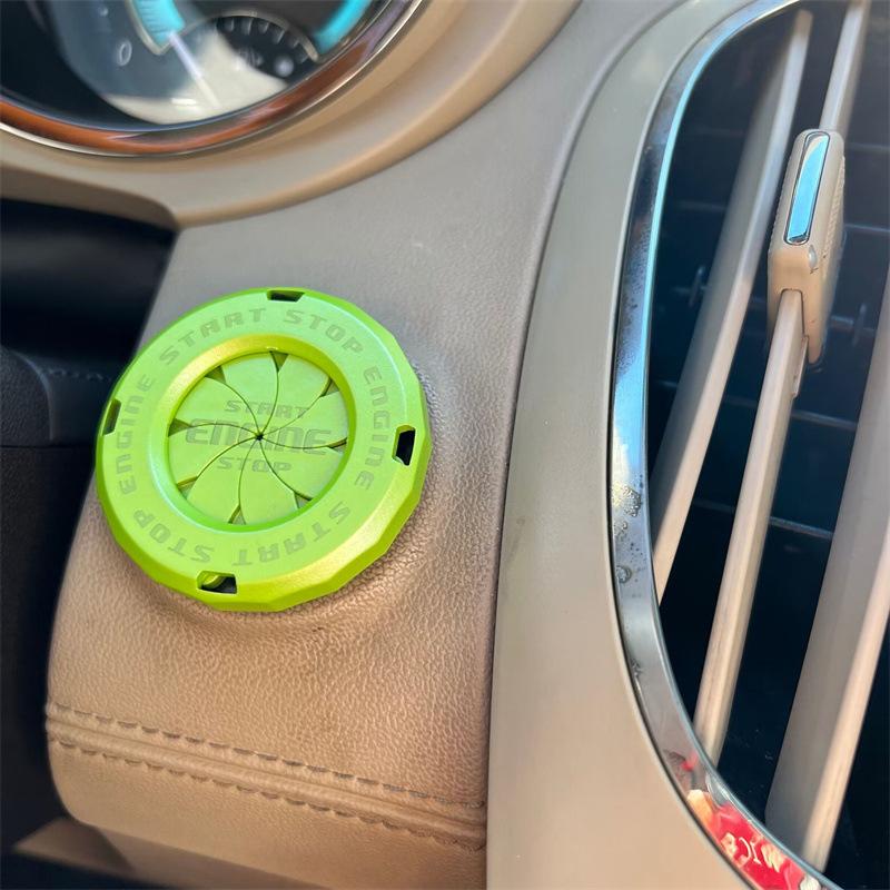 1 STK Auto Innenraum DIY Zubehör Personalisiert Modifiziertes Auto Ein-Knopf Startknopf Zündschalter Drehbarer Schutzdeckel