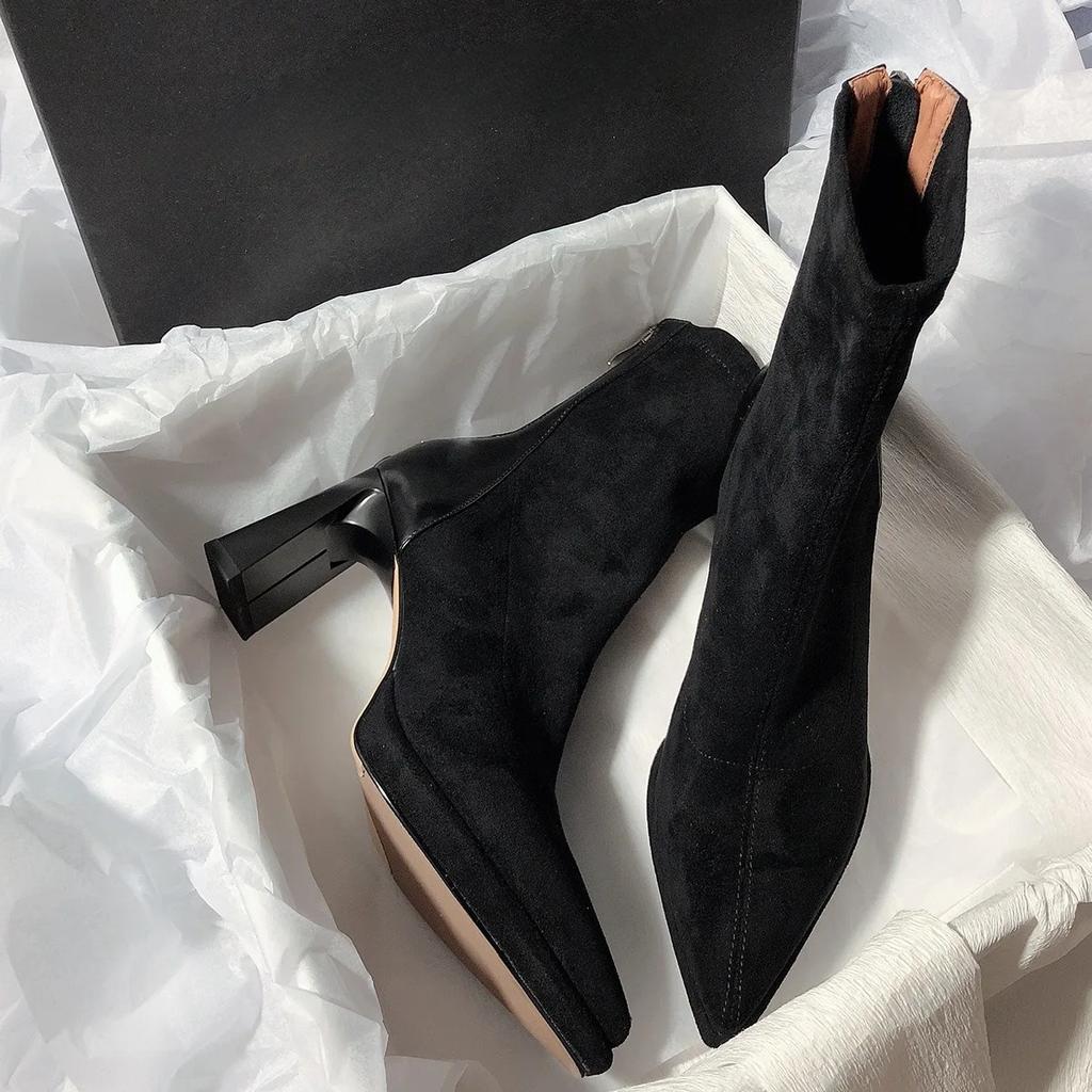 Spring and Autumn Fashion Solid Color High Heels Thin Boots Thick Heels Pointed Women's Boots Back Zipper Short Boots