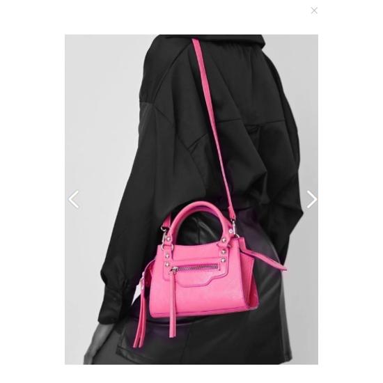 Dámská bagetová kabelka s krokodýlím vzorem