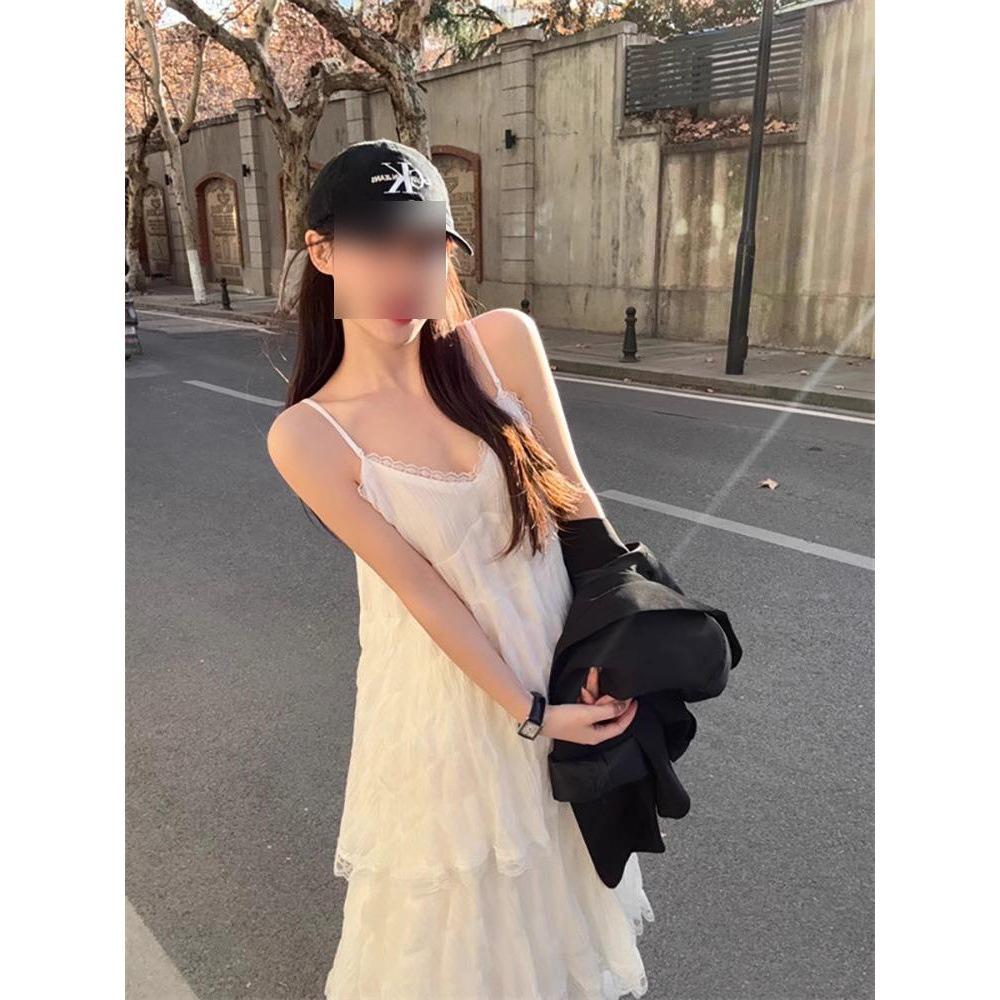 

Elegant French Seaside Lace Suspender Dress - Summer White Long Skirt S (within 90 jin)