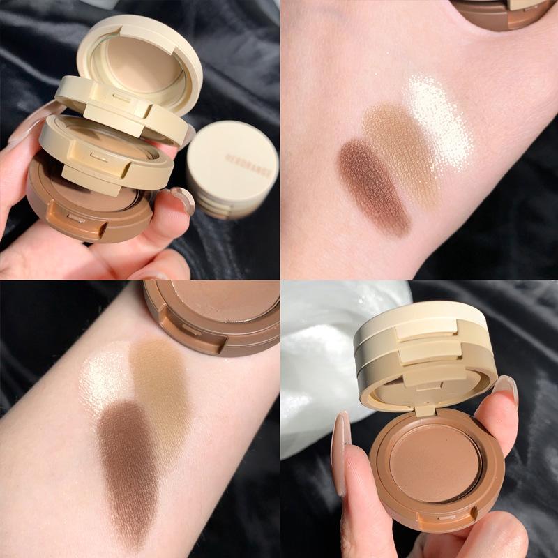 

Палетка теней для век Milk Tea Tri-Color - Нежные матовые и мерцающие земляные тона