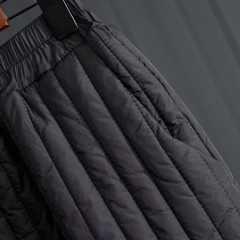 2025 Autumn/Winter Women's Striped Padded Half-Skirt: Elastic Waist, Solid Color A-Line Cotton Design.