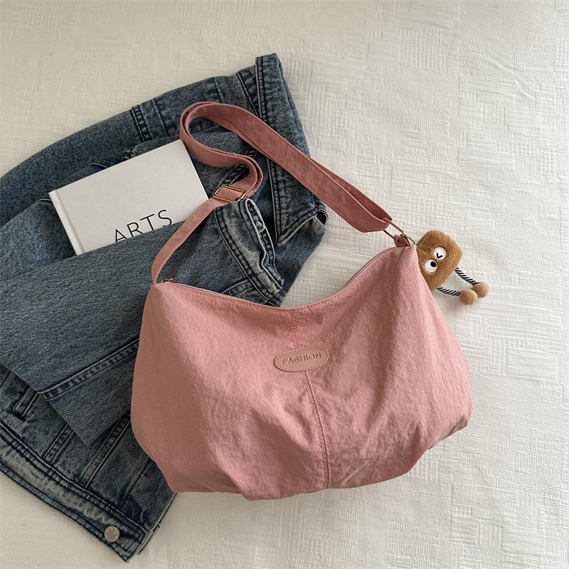 Nová letní módní velkokapacitní taška Tote, jednoduchá módní taška přes rameno, ležérní taška přes rameno