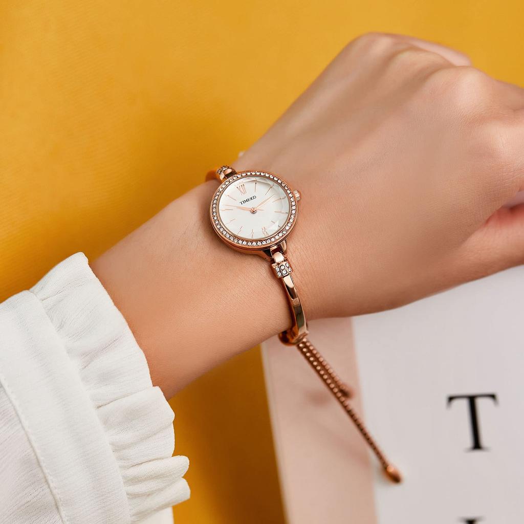 Time100 Damen Mode Armbanduhr mit polyedrischem Kristall, verstellbares Armband, japanisches Quarzwerk, 30M Wasserdichtigkeit (Weiß)
