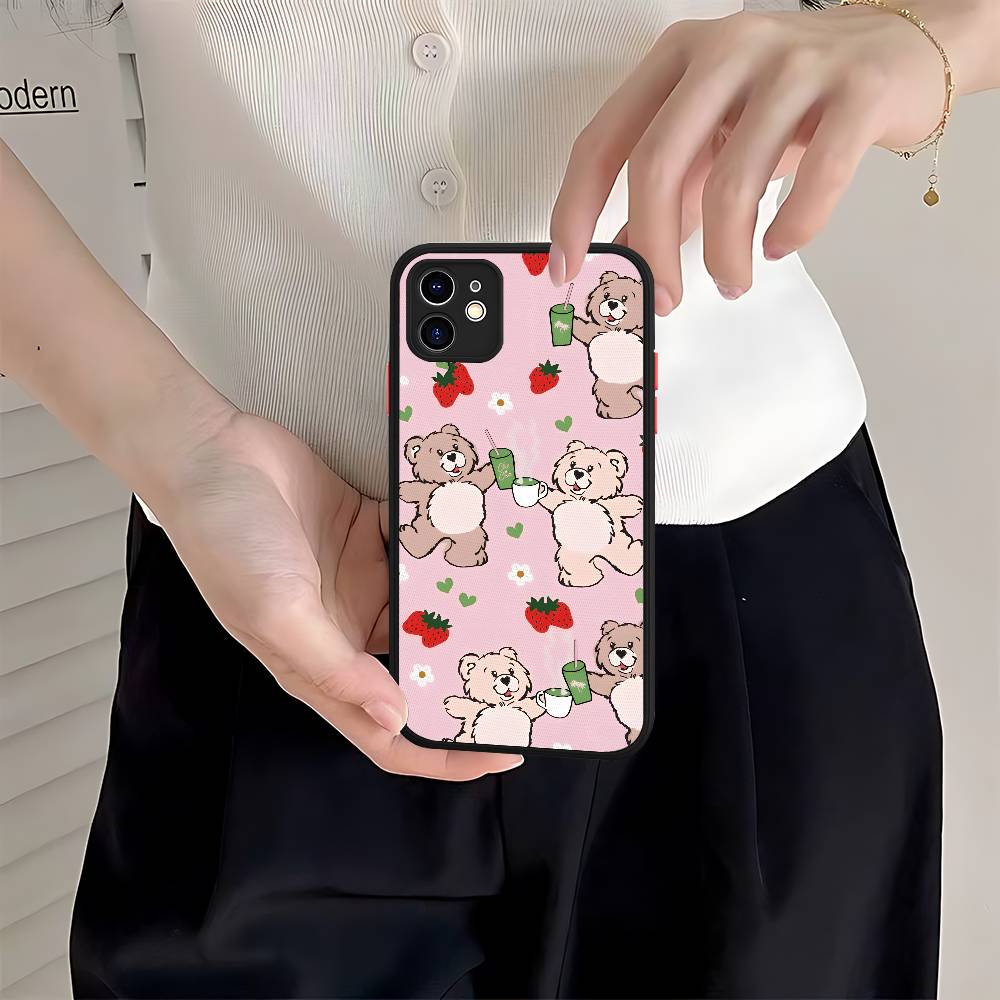 

Чехол для телефона Дикая Сафари Малыши Медведь для IPhone 16e 16 15 14 13 12 11 Pro Max X XS MAX Plus Матовый чехол Spuerstar iphone 16 pro