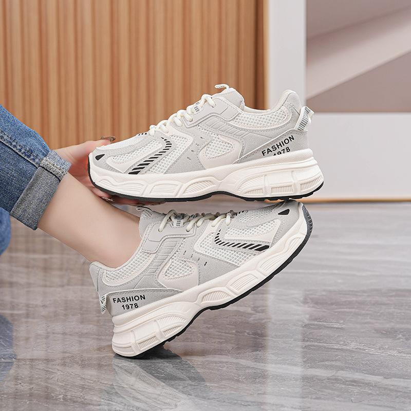 New Spring and Autumn Daddy Shoes Ins Mountaineering Shoes Thick-soled Heightening Casual Sports Shoes X