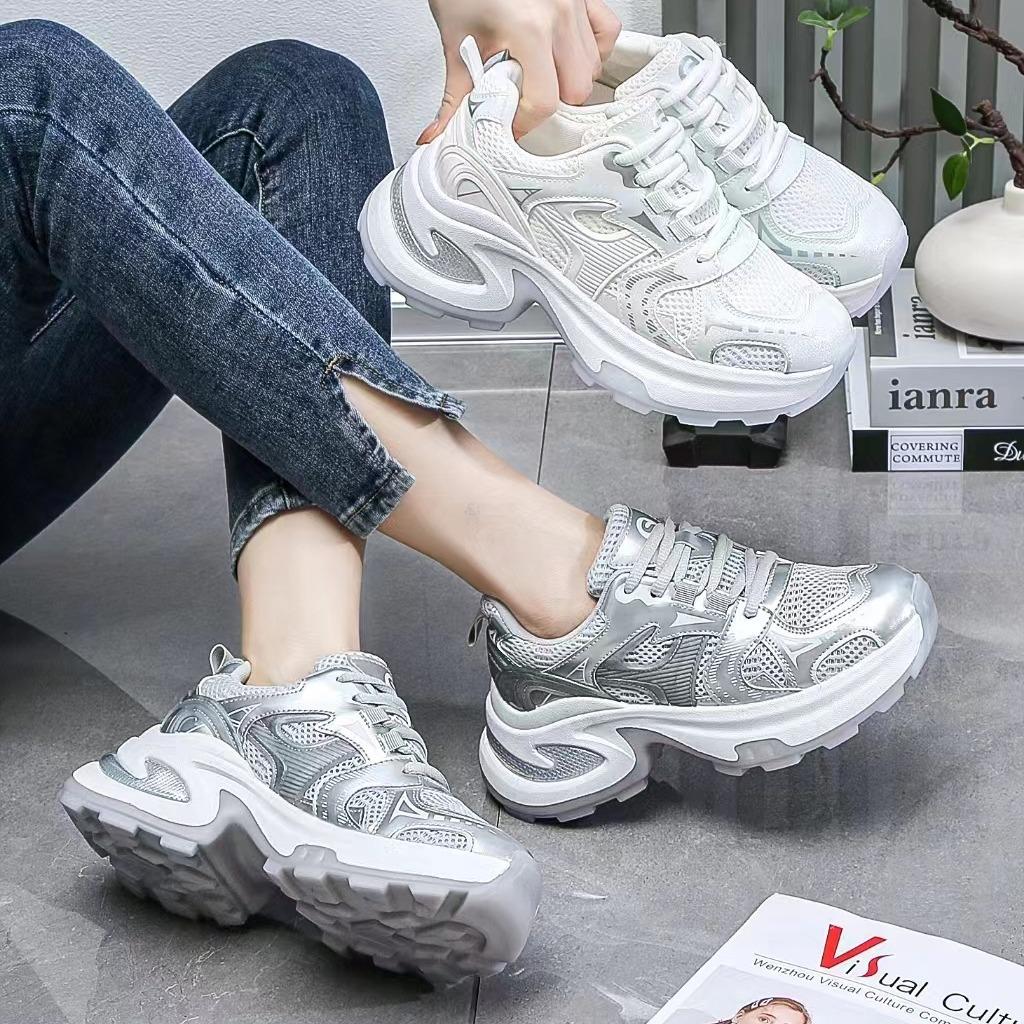 

2025 new flat-bottomed sports shoes casual trend women s shoes foreign trade explosion B801 40 серебряный