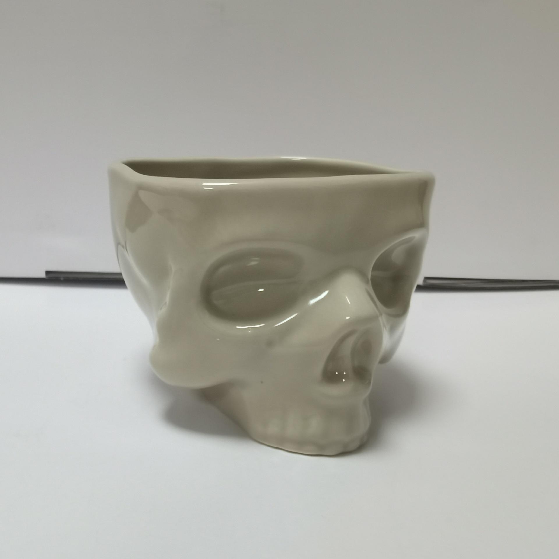 

Desktop Decoration Ceramic Gothic Skull Spaghetti Bowl Halloween Tableware Bar Food Noodles Salad Candy Bowl