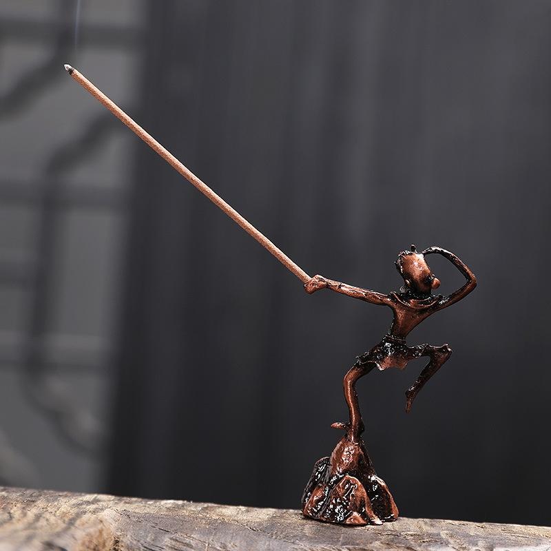Hübscher Monkey King Räuchereinsatz, kreativer Räuchersitz, Haushaltsbrenner, Sandelholzlinie, Räuchergefäß, Aloe-Mini-Ornament