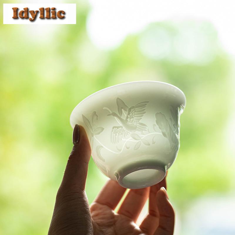 135ML Relief Misty Blue Gaiwan Ancient Tea Tureen Household Tea Bowl With Lid Kit Tea Brewing Cover Bowl Cafes Accessories Gift