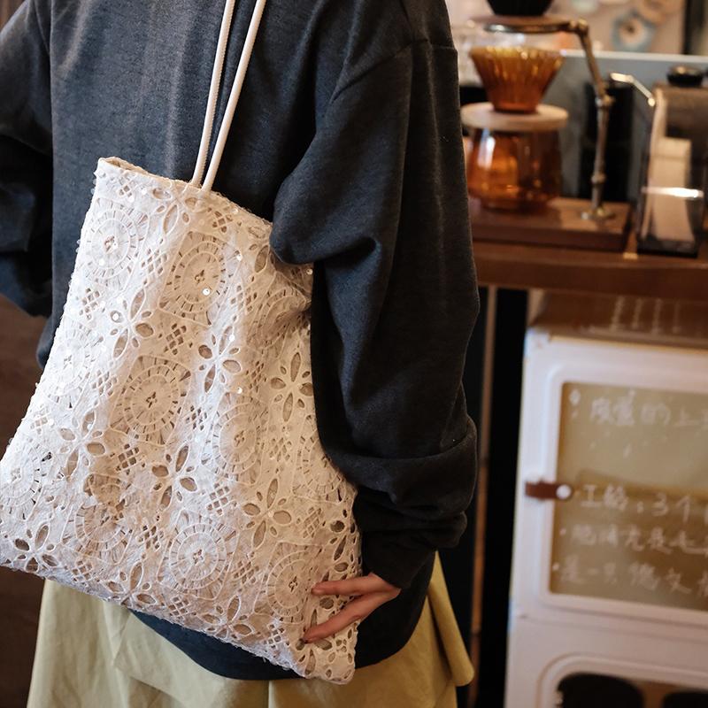 Hollow Out Embroidery Lace Shoulder Bag Flower Design Large Capacity Sequin Tote Bag Lightweight Women's Shopper Handbag CLE