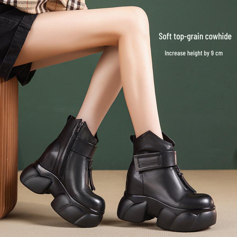 Women's Small Leather Martin Boots, Thick Sole, Chunky Heel, Versatile Low-Top Short Boots for Autumn/Winter 2025.
