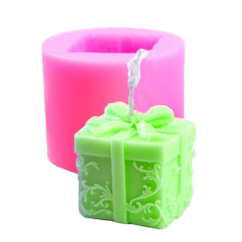3D Art Wax Mold Christmas Gift Box Shaped Candle Silicone Mold DIY Aroma Soap Making Mold Home Crafts Decoration