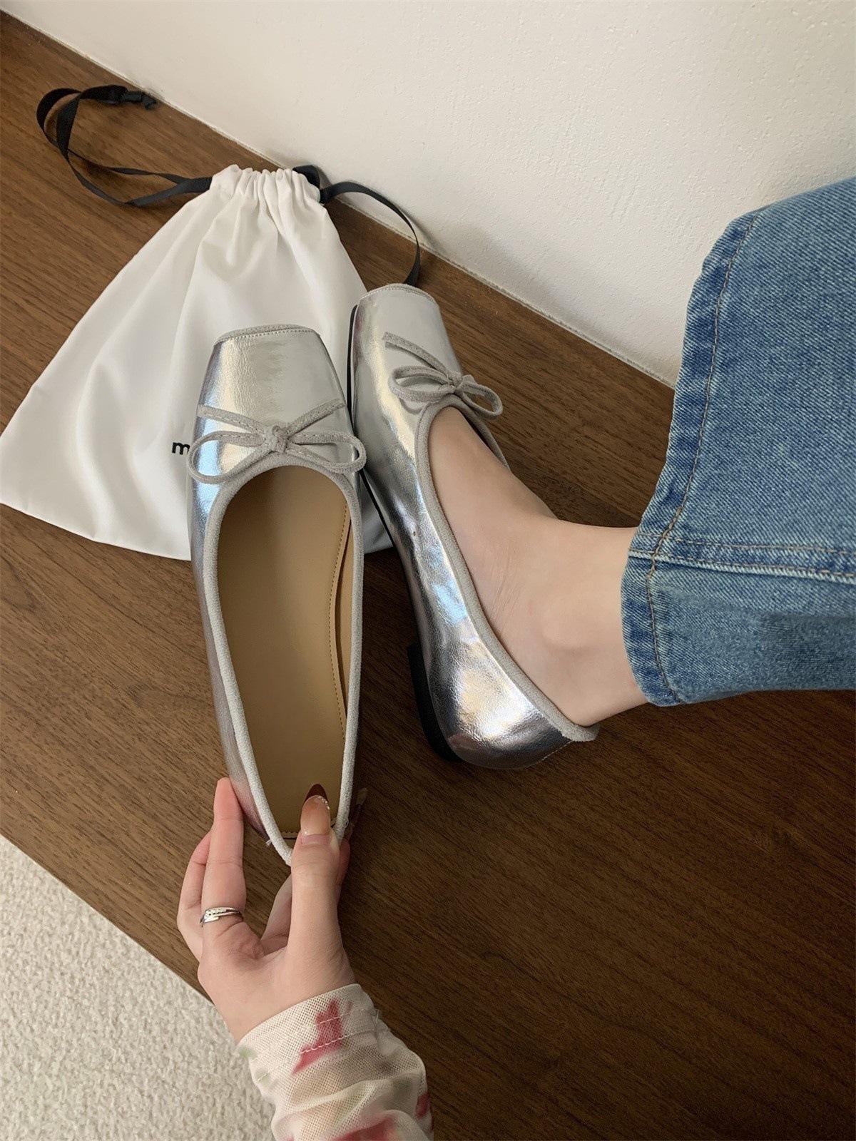 

Балетки, нежные феи, весна 2025, французские бабушкины туфли, элегантный бант, мелкий вырез, плоские вечерние туфли 40 серебряный