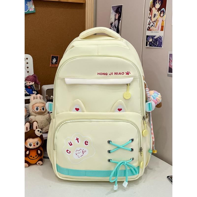 The new schoolbag is high-value, fresh and sweet, and the backpack is light for junior high school students to travel and large-capacity backpack.