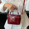 This year's popular bag bucket bag women's 2025 new trendy high-end handbag niche fashion one-shoulder crossbody bag