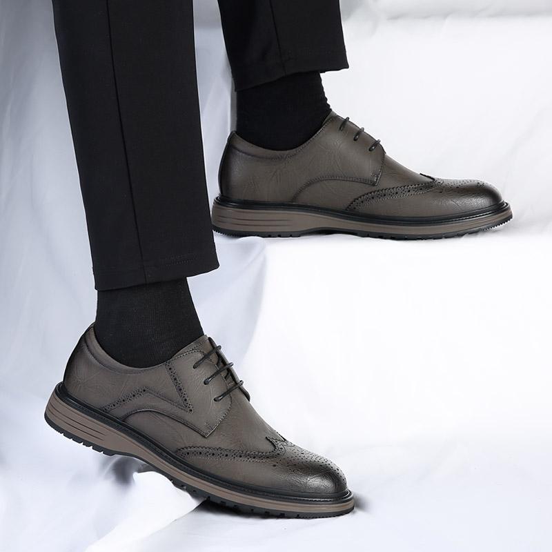 Mode Klassische Handgefertigte Herren Oxford Schuhe Kalbsleder Brogue Kleiderschuhe Business Formelle Schuhe Herren Tägliches Pendeln Freizeitschuhe