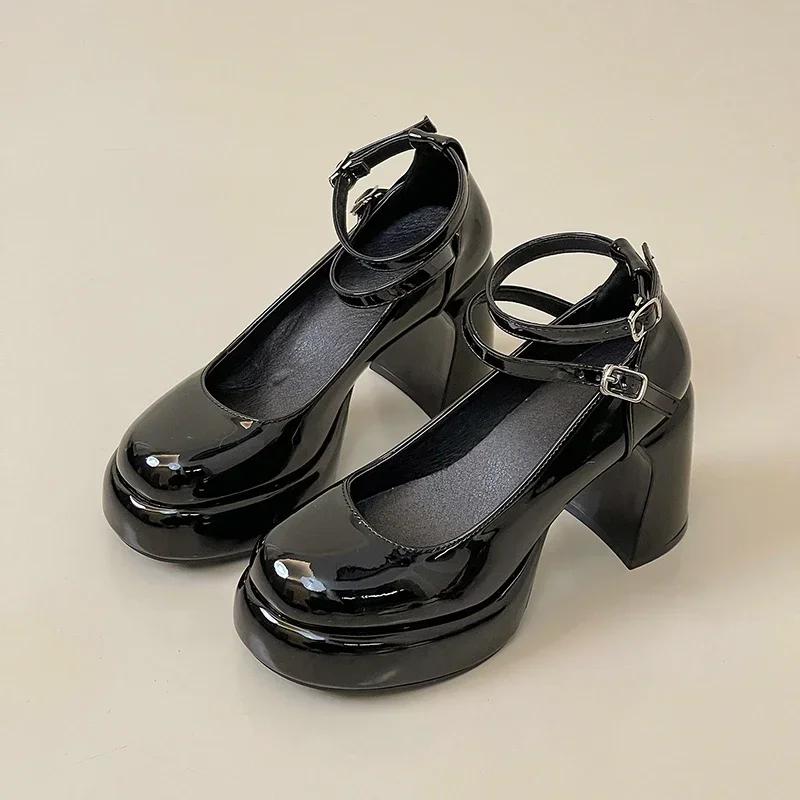 Designer Women Nightclub Pumps Fashion Cross Strap Buckle Shoes 2025 New Spring Autumn Wedding Party Shoes