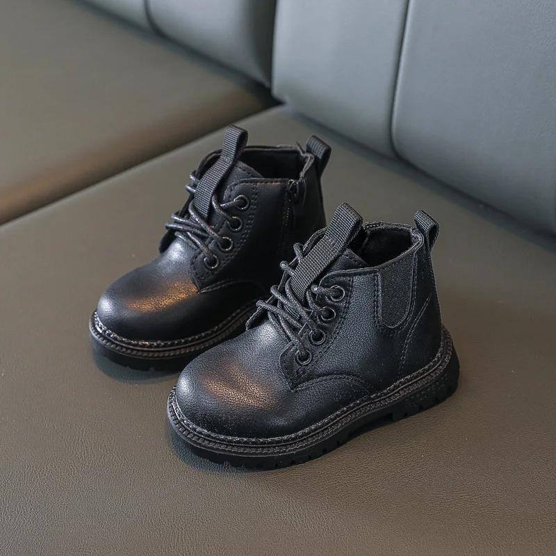 

Autumn Winter Kids Boots Warm Plush Boys Toddler Girls Boots Fashion Leather Children Casual Shoes Boys Girls Boots for Kids 30 (Inside 18CM) чорний