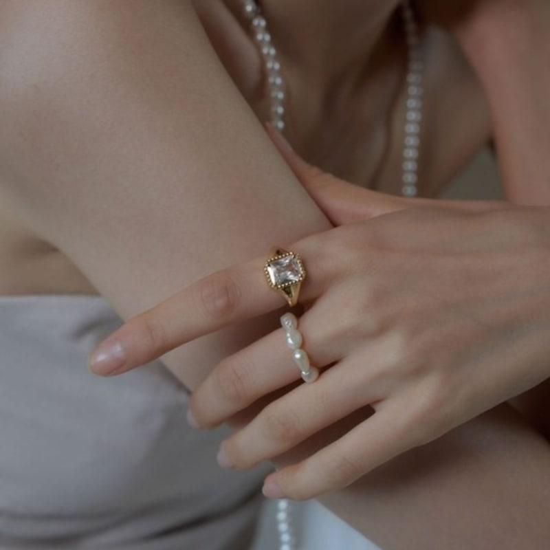 Dawn of Me Pearl Bead Ring