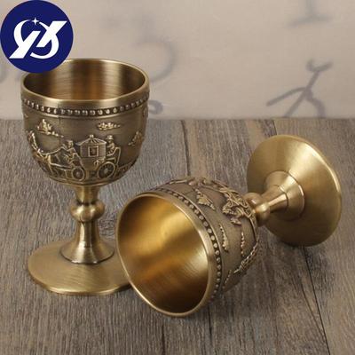 European Carving Pattern Vintage Castle Metal Wskey Cup Handmade Small Goblet Copper Wine Glass Bar Tools
