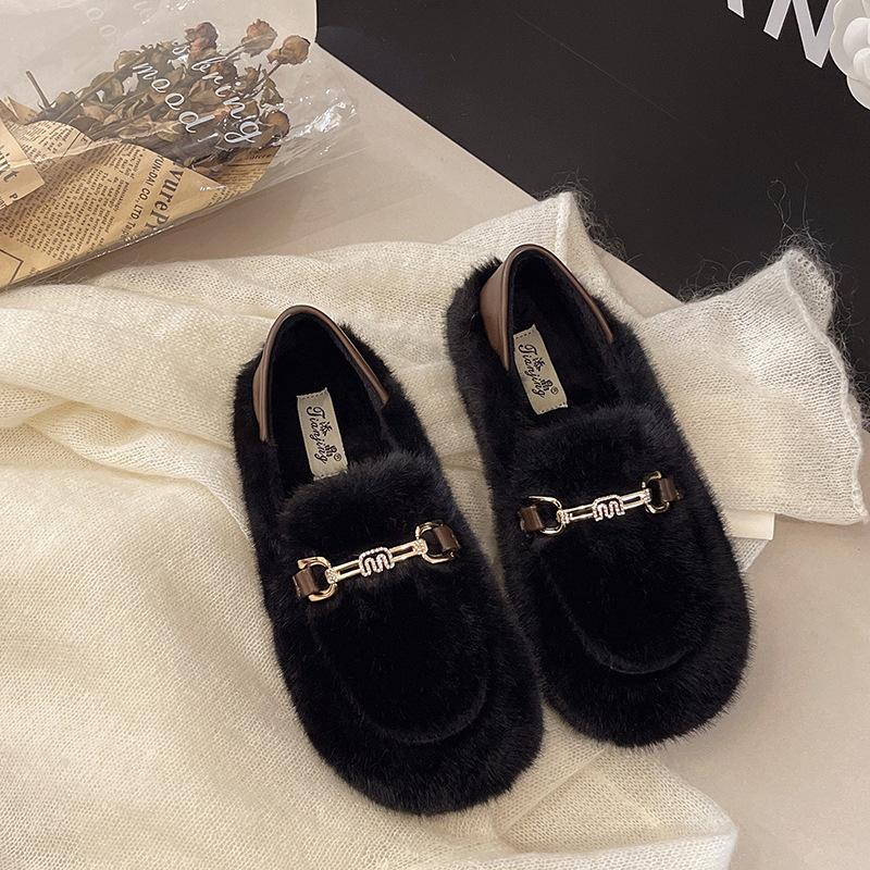 Mao Mao shoes women's outer wear 2025 new Doudou shoes winter plush popular warm plush shoes lazy shoes