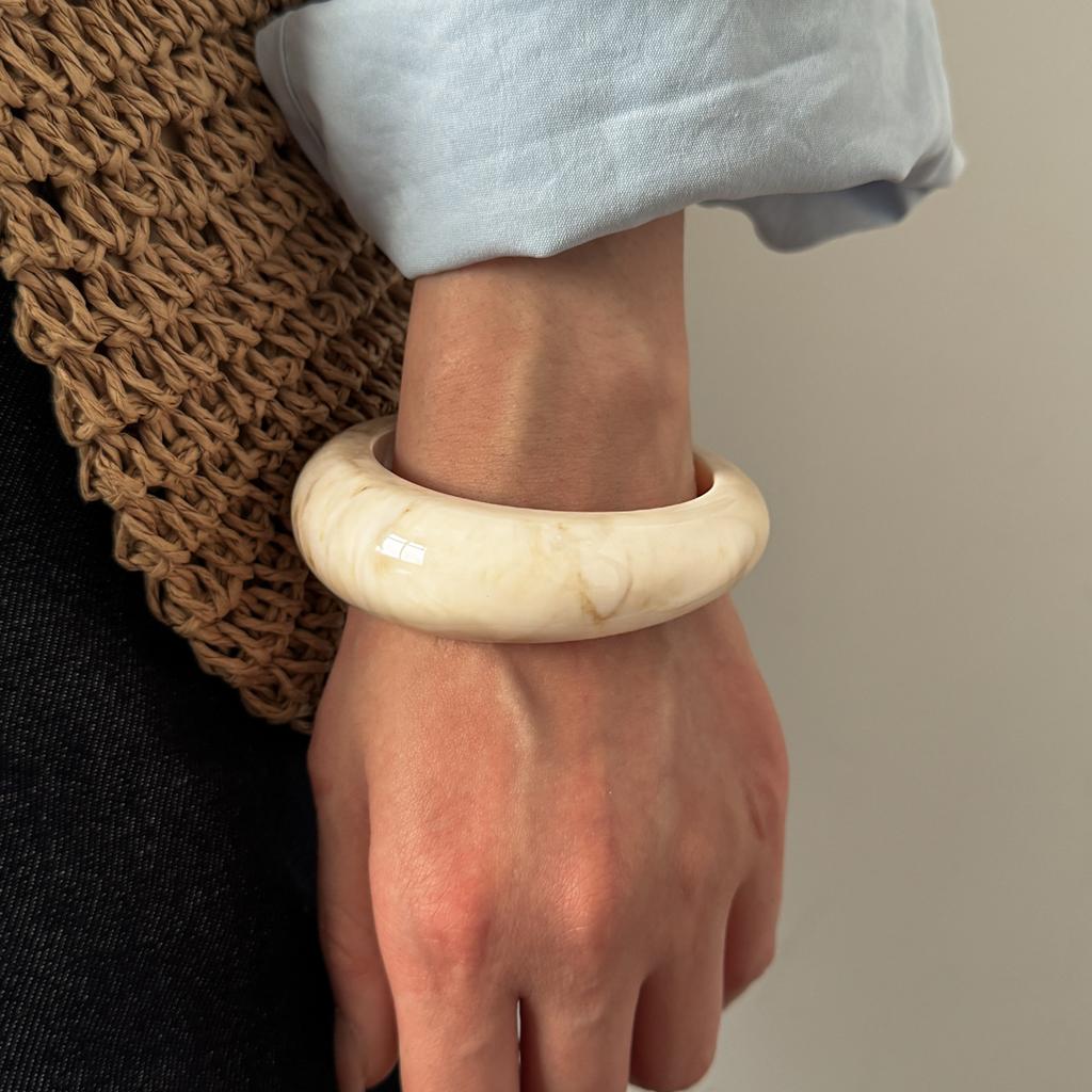 DIEZI New Fashion Hip Hop Beige Resin Acrylic Bangles Ethnic Geometric Wide Cuff Bangles For Women Men New Bracelet Jewelry