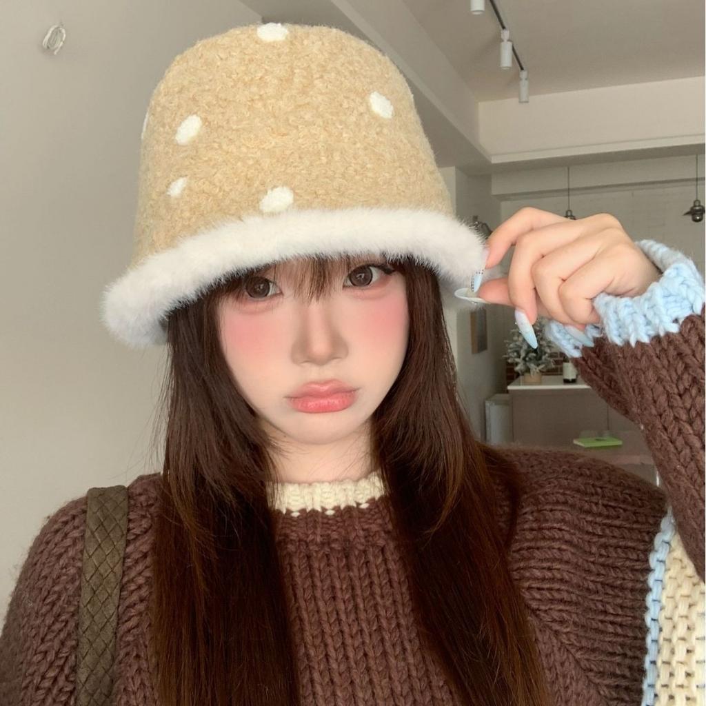 New Polka Dot Plush Bucket Hat Women, Plush Lamb Edge Warm Basin Hat Outdoor Cold-proof Face Hat