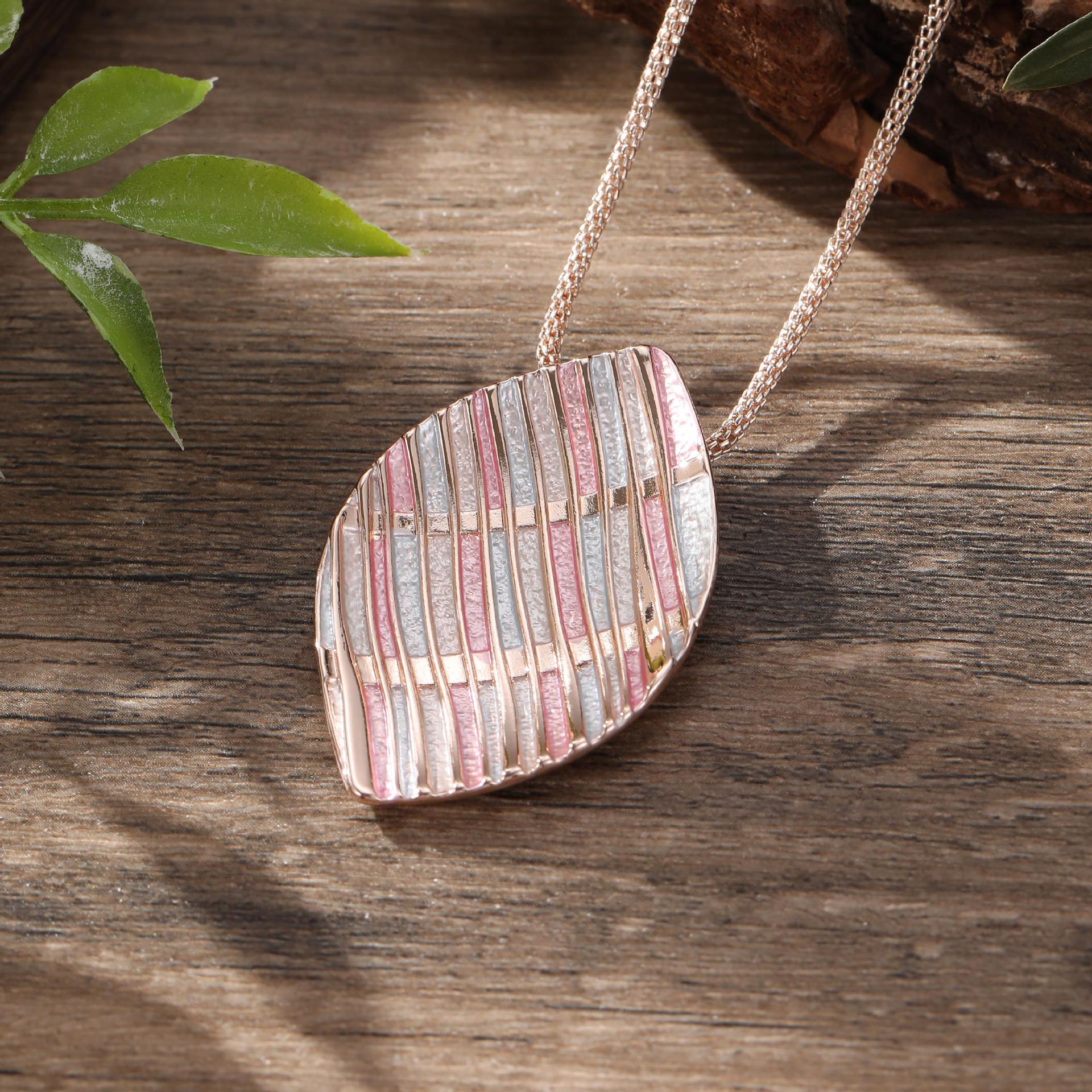 

Новая цветная масляная живопись геометрический кулон в виде листа, персонализированный женский универсальный кулон в виде листа