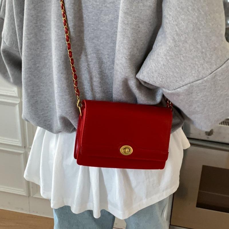 Fashion Red Small Bag Women's New Chain Small Square Bag Popular Shoulder Messenger Bag