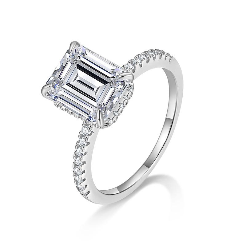 S925 Silver Classic 4CT Emerald Cut Moissanite Ring for Women