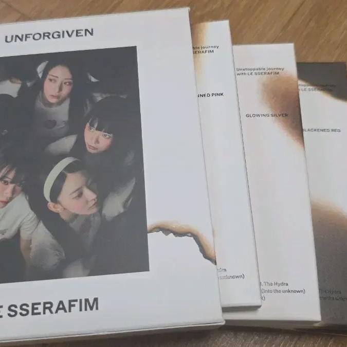 

LE SSERAFIM Неспаянный Компактный Выпуск Партии